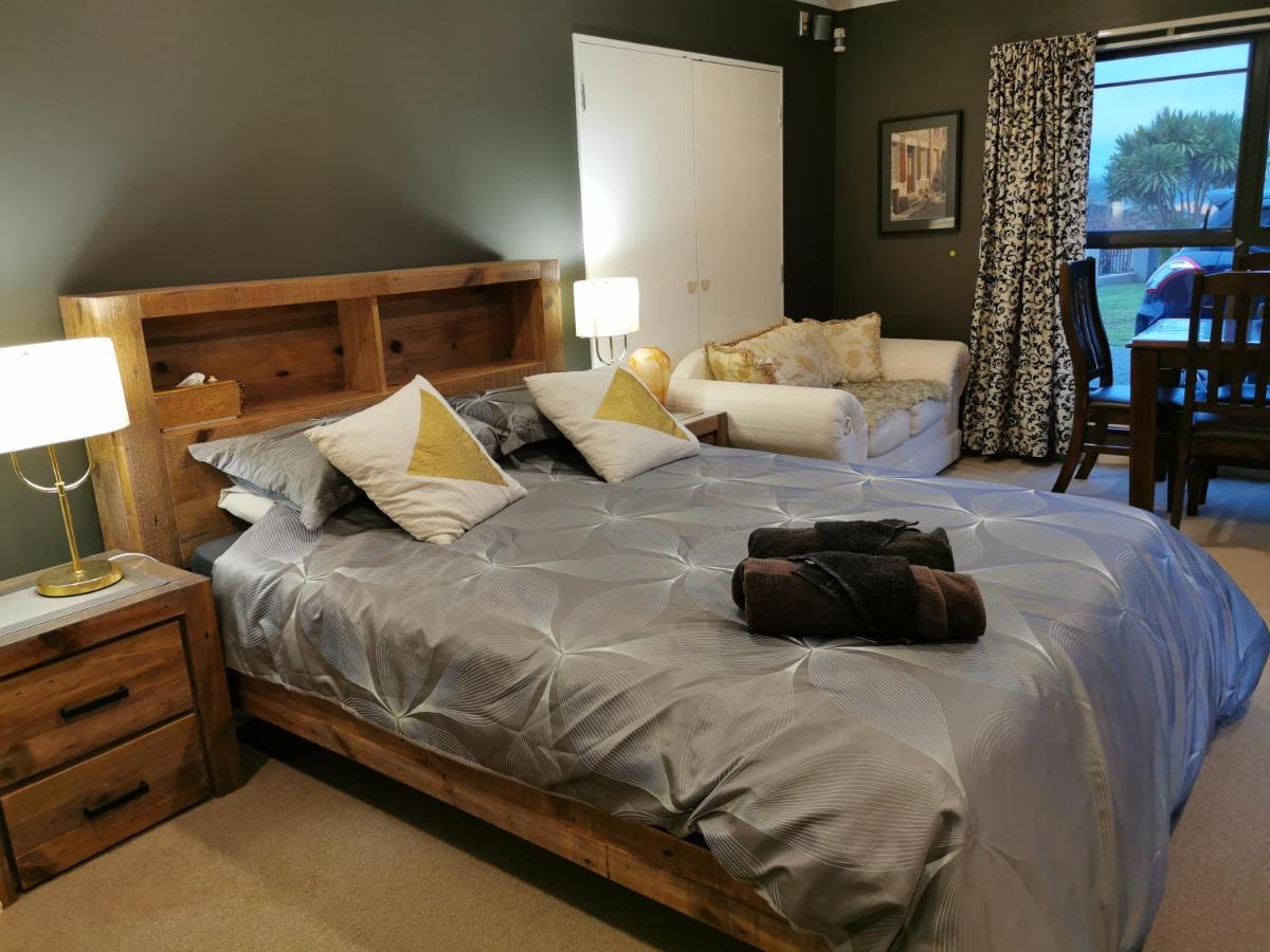 Lakeview Holiday Hideaway Lago Lago Taupo Esterno foto